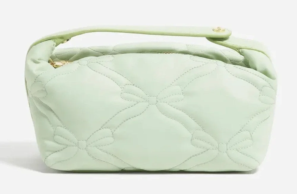 NWT Stoney Clover Lane Toiletry Bag in Pistachio